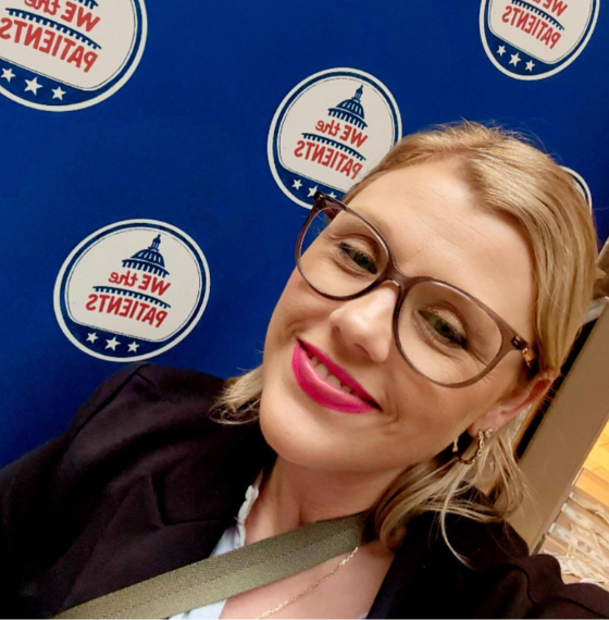 LA-03 Latasha Holt 560x570